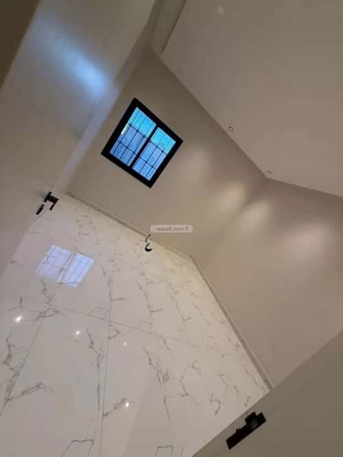 Floor 224 SQM with 6 bedrooms النسيم الغربي، شرق الرياض، الرياض