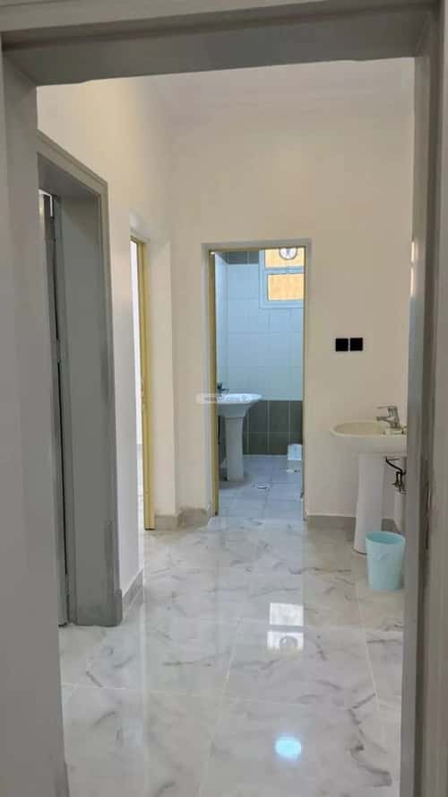 Apartment with 4 Bedrooms Ghirnatah, East Riyadh, Riyadh