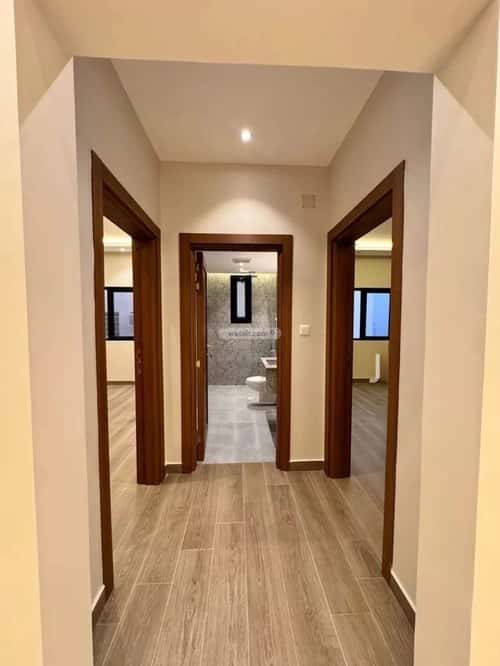 فيلا 500 متر مربع شمالية على شارع 20م الخليج، شرق الرياض، الرياض