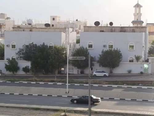 عمارة 1004 متر مربع واجهة جنوبية أم العراد، الطائف