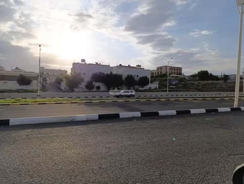 عمارة 1004 متر مربع واجهة جنوبية أم العراد، الطائف