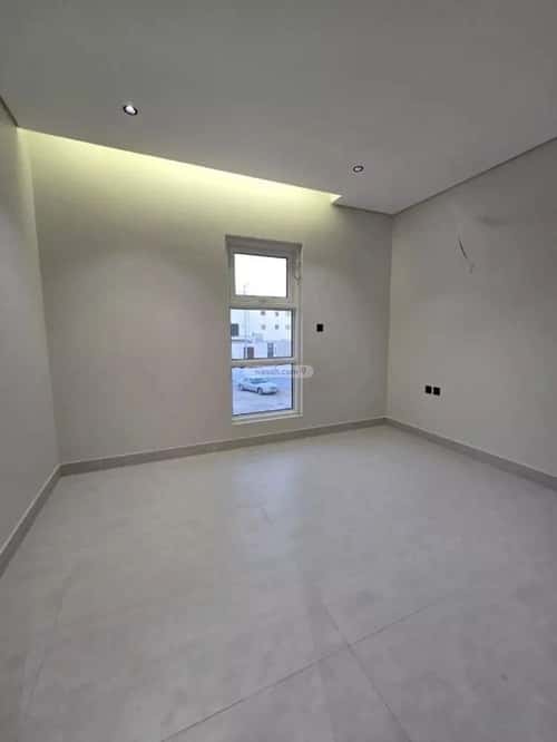 فيلا 360 متر مربع شمالية على شارع 20م العارض، شمال الرياض، الرياض