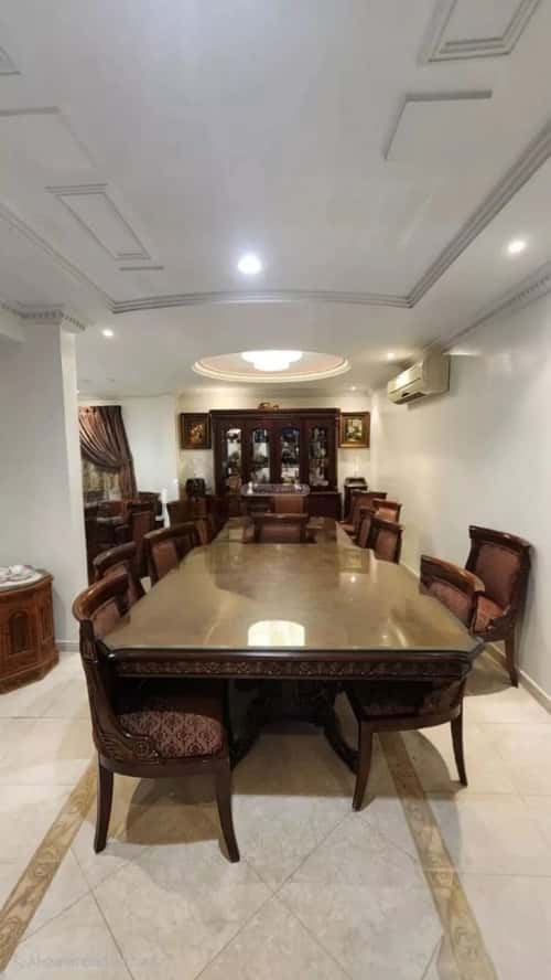 Villa 506.25 SQM Facing North on 15m Width Street Al-Malaz, Central Riyadh, Riyadh