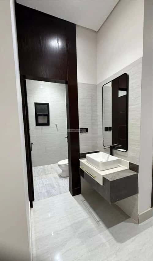 دور 148.68 متر مربع ب 5 غرف الجنادرية، شرق الرياض، الرياض