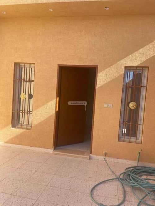 فيلا 560 متر مربع جنوبية على شارع 28م البطين، ضرما