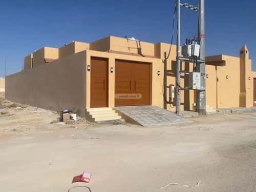 Villa 560 SQM Facing South on 28m Width Street Al-Batin, Darma