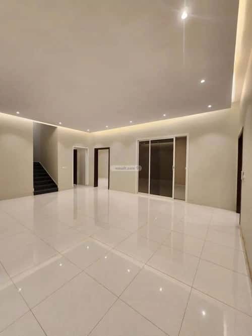 فيلا 300 متر مربع شمالية على شارع 16م الفنار، شمال جدة، جدة