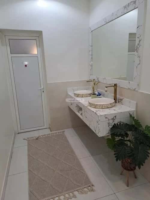 فيلا 600 متر مربع غربية على شارع 24م الأمانة، الدمام