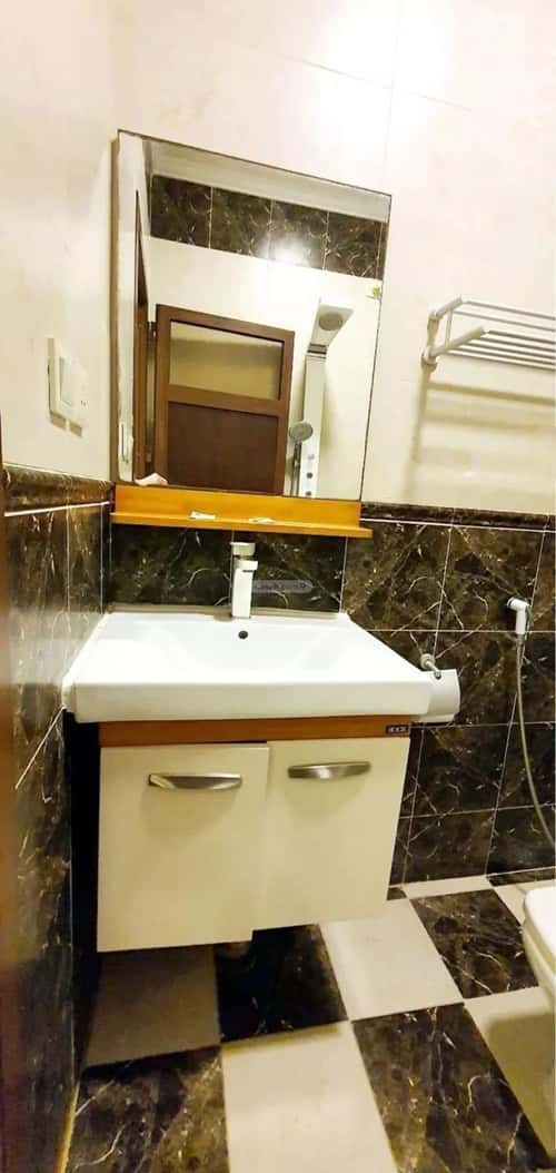 Apartment with 32 Bedrooms Al Fysalyah, Aldammam