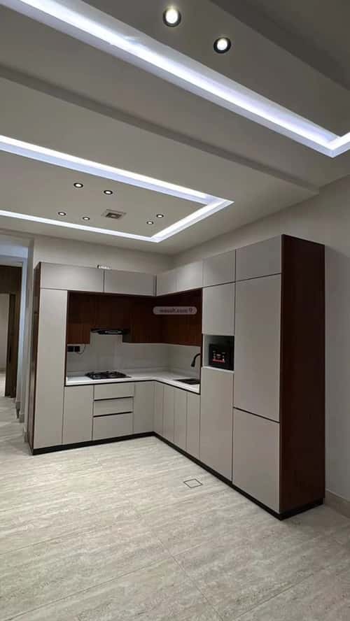 Apartment with 5 Bedrooms Al Shooalah, Aldammam