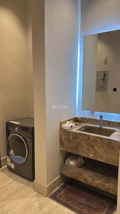 Apartment with 5 bedrooms الشعلة، الدمام