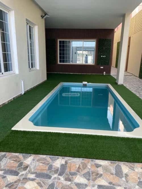 Villa 480 SQM Facing South on 20m Width Street Al Fysalyah, Aldammam