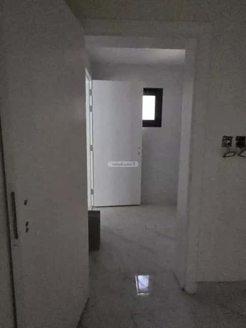Floor 400 SQM with 10 Bedrooms Badr, Aldammam