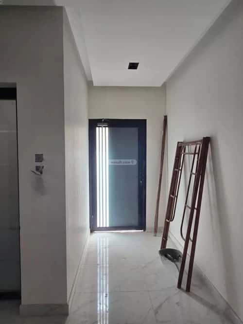 Floor 400 SQM with 10 Bedrooms Badr, Aldammam