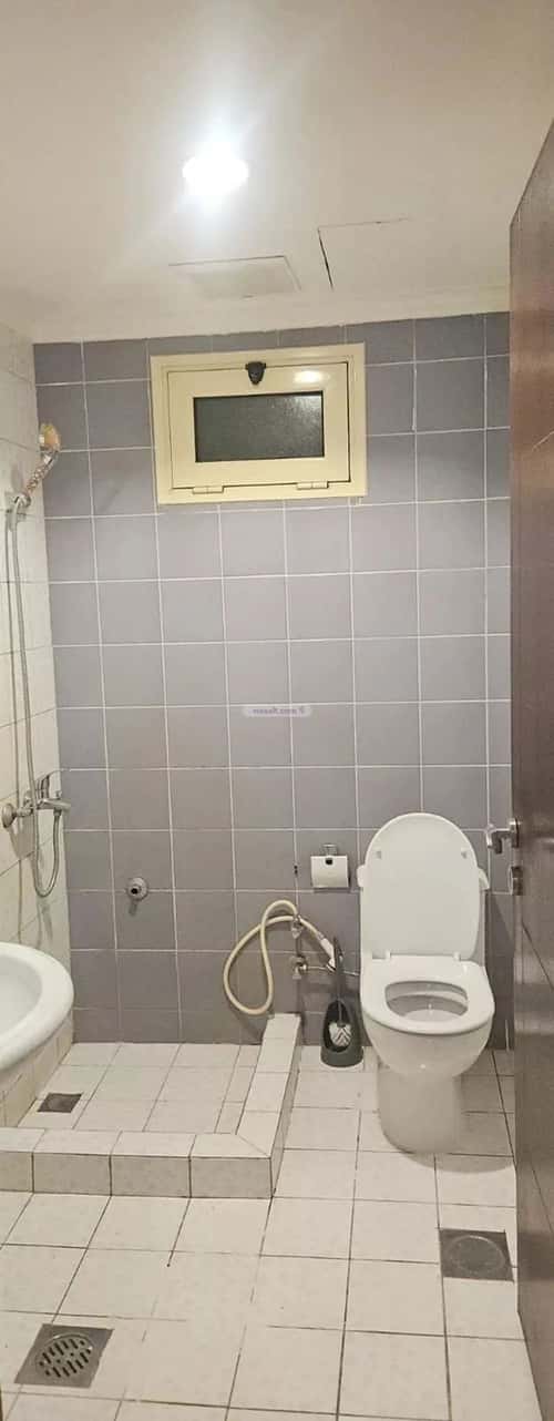 شقة 6 غرف في الندى