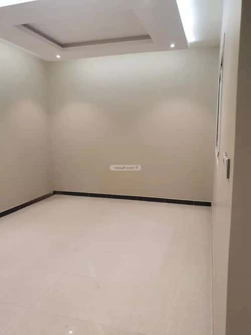 فيلا 200 متر مربع غربية على شارع 15م طيبة، الدمام