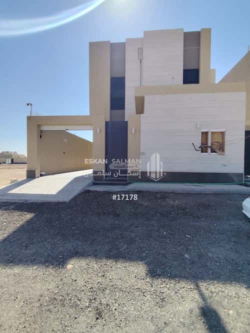 فيلا 375 متر مربع شمالية على شارع 15م ضاحية نمار، غرب الرياض، الرياض