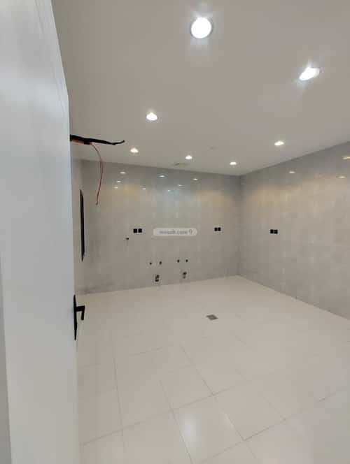 Villa 448 SQM Facing South on 16m Width Street Al Salyhyah, East Jeddah, Jeddah