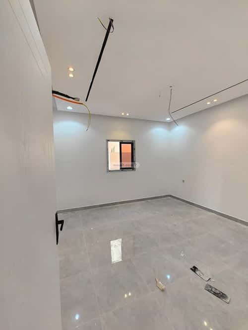 Villa 448 SQM Facing South on 16m Width Street Al Salyhyah, East Jeddah, Jeddah