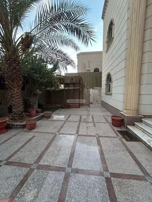 Villa 500 SQM Facing South on 15m Width Street An-Nafel, North Riyadh, Riyadh