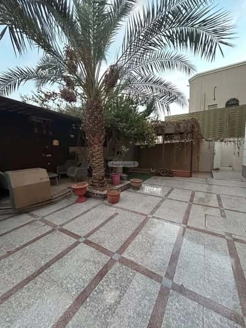 Villa 500 SQM Facing South on 15m Width Street An-Nafel, North Riyadh, Riyadh