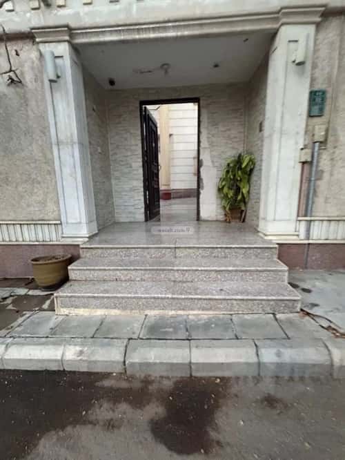 فيلا 500 متر مربع جنوبية على شارع 15م النفل، شمال الرياض، الرياض