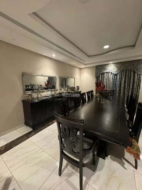 فيلا 525 متر مربع جنوبية على شارع 15م عرقة، غرب الرياض، الرياض