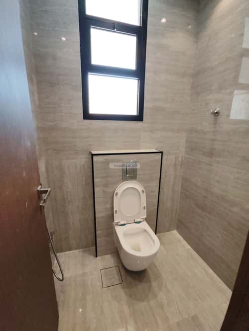 فيلا 338.125 متر مربع جنوبية غربية على شارع 20م الرمال، شرق الرياض، الرياض