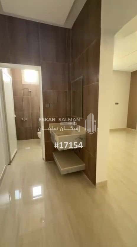Villa 332 SQM facing South on 18m width street الروضة، نجران