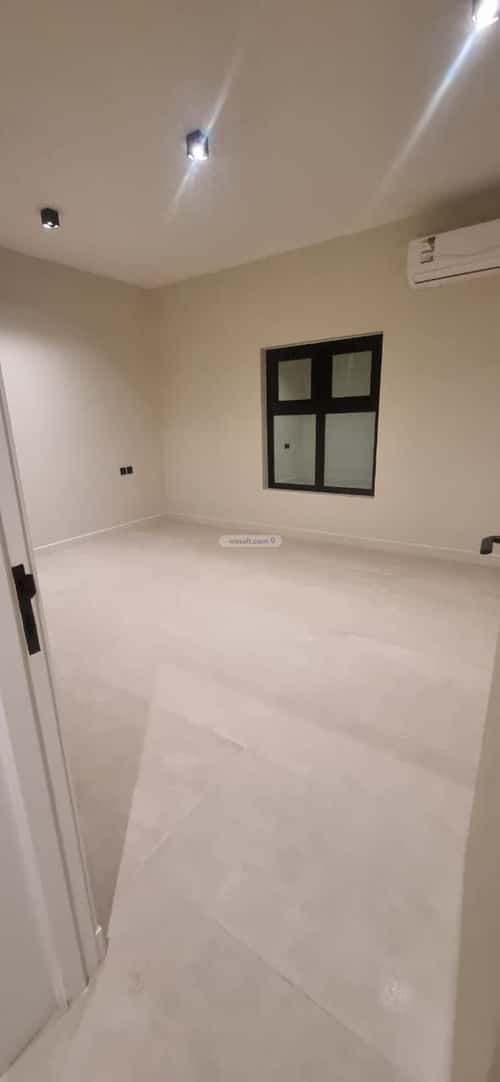 Apartment 700 SQM with 4 Bedrooms Al-Nuzha, North Riyadh, Riyadh