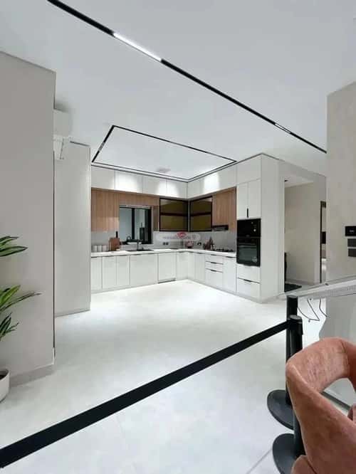 Apartment with 5 Bedrooms Al Khayf, Madinah