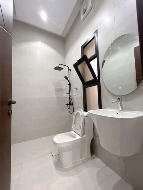 Floor 345 SQM with 6 bedrooms الخضراء، المدينة المنورة