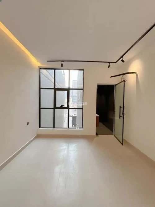 Villa 302 SQM facing West on 18m width street الرانوناء، المدينة المنورة