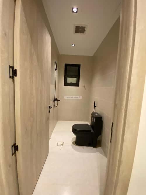 4 bedroom floor in Al Khaleej