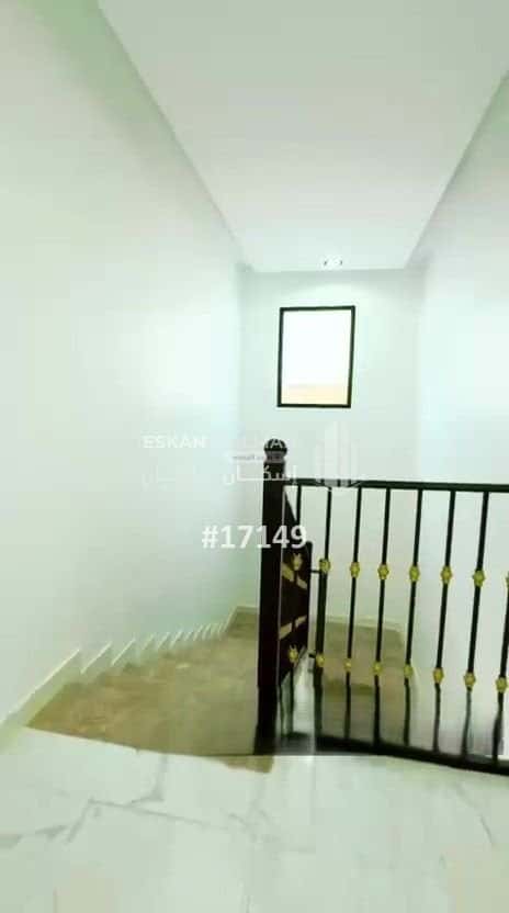 Apartment with 8 bedrooms الروضة، نجران