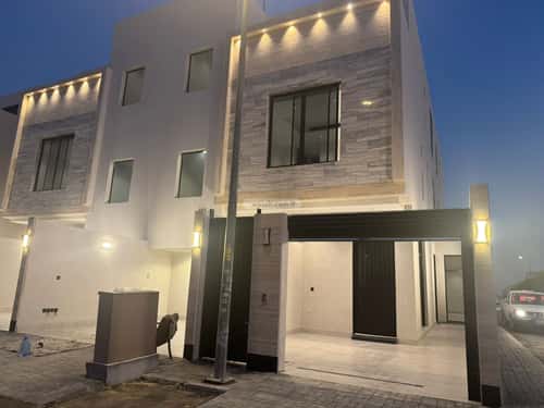 Floor 201 SQM with 4 bedrooms النهضة، شرق الرياض، الرياض