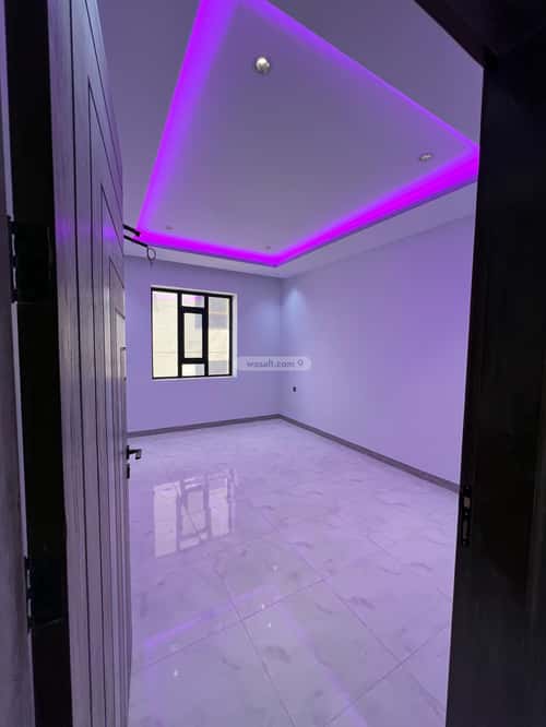 Apartment with 4 Bedrooms Al Khayf, Madinah