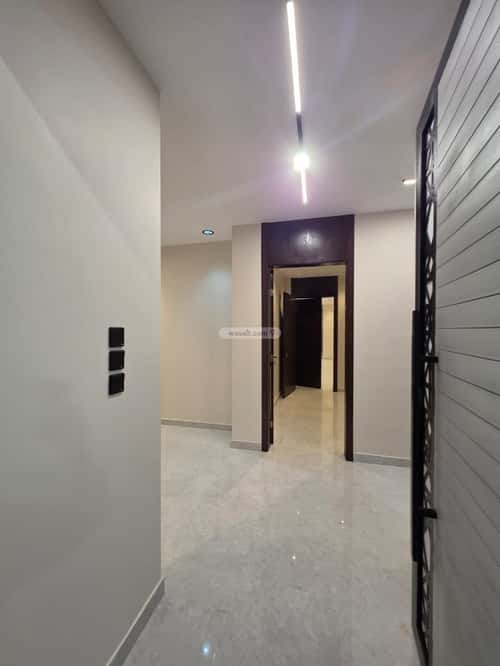 فيلا 300 متر مربع غربية على شارع 30م الرحمانية، شرق جدة، جدة