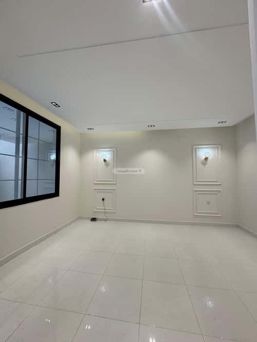 Floor 203.97 SQM with 6 Bedrooms Al Maaridh, Khamis Mushait