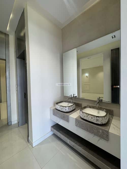 دور 203.97 متر مربع ب 6 غرف المعارض، خميس مشيط