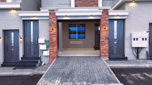 Floor 203 SQM with 6 bedrooms المعارض، خميس مشيط