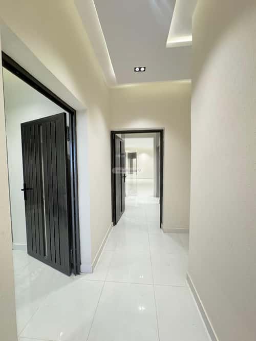 Floor 229.29 SQM with 5 Bedrooms Al Maaridh, Khamis Mushait