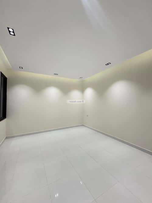 Floor 229.29 SQM with 5 Bedrooms Al Maaridh, Khamis Mushait