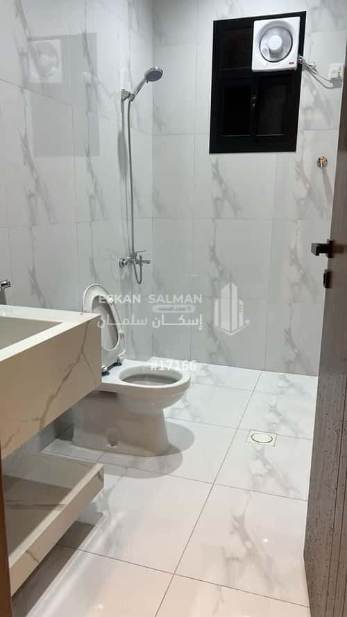 دور 223.6 متر مربع ب 7 غرف النور، خميس مشيط