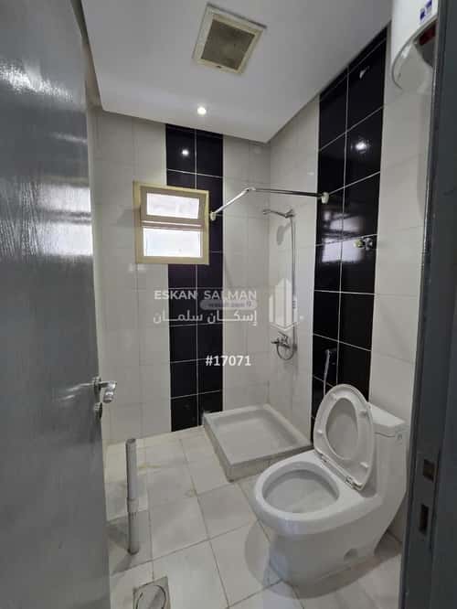 فيلا 337.5 متر مربع شرقية على شارع 14م الياسمين، شمال الرياض، الرياض