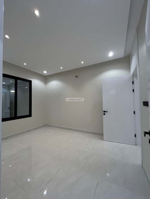 Floor 229 SQM with 6 bedrooms الزهور، أبها