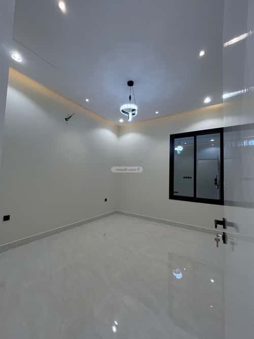 Floor 229 SQM with 6 Bedrooms Al Zahoor, Abha