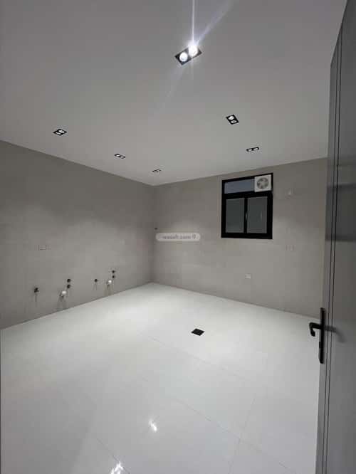 دور 229.28 متر مربع ب 8 غرف المعارض، خميس مشيط