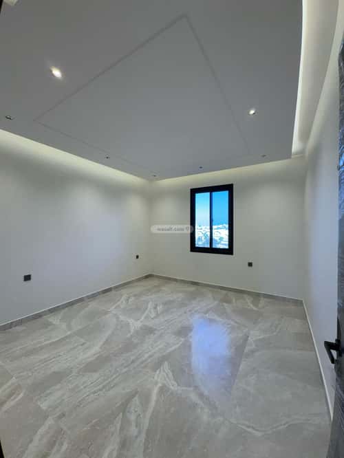 Floor 229.28 SQM with 8 Bedrooms Al Maaridh, Khamis Mushait