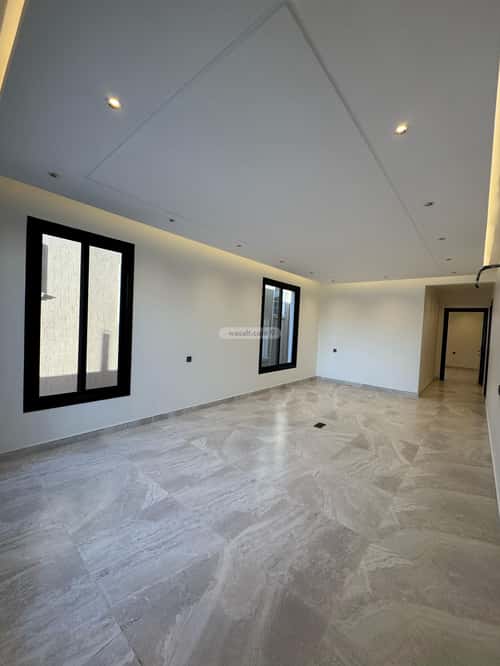 Floor 229 SQM with 8 bedrooms المعارض، خميس مشيط